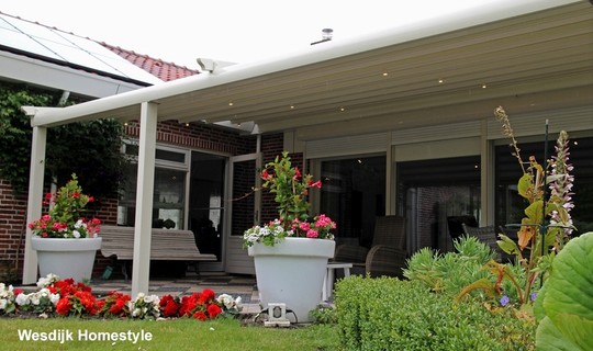 Schuifbare Pergola Veranda - Windvaste- en regenbestendige veranda terrasoverkapping.